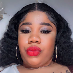 Meet your Posher, Philicia